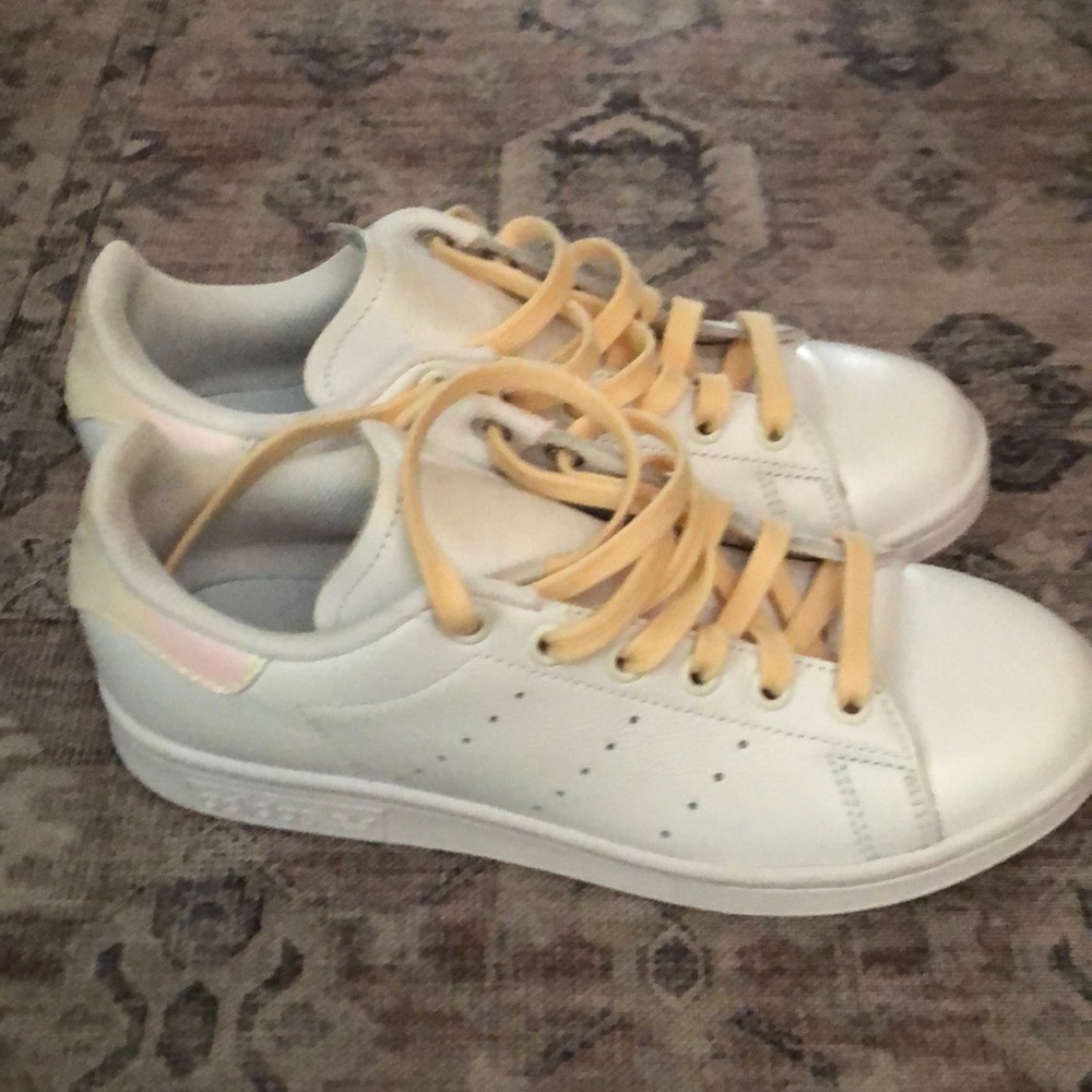 ADIDAS STAN SMITH SNEAKERS